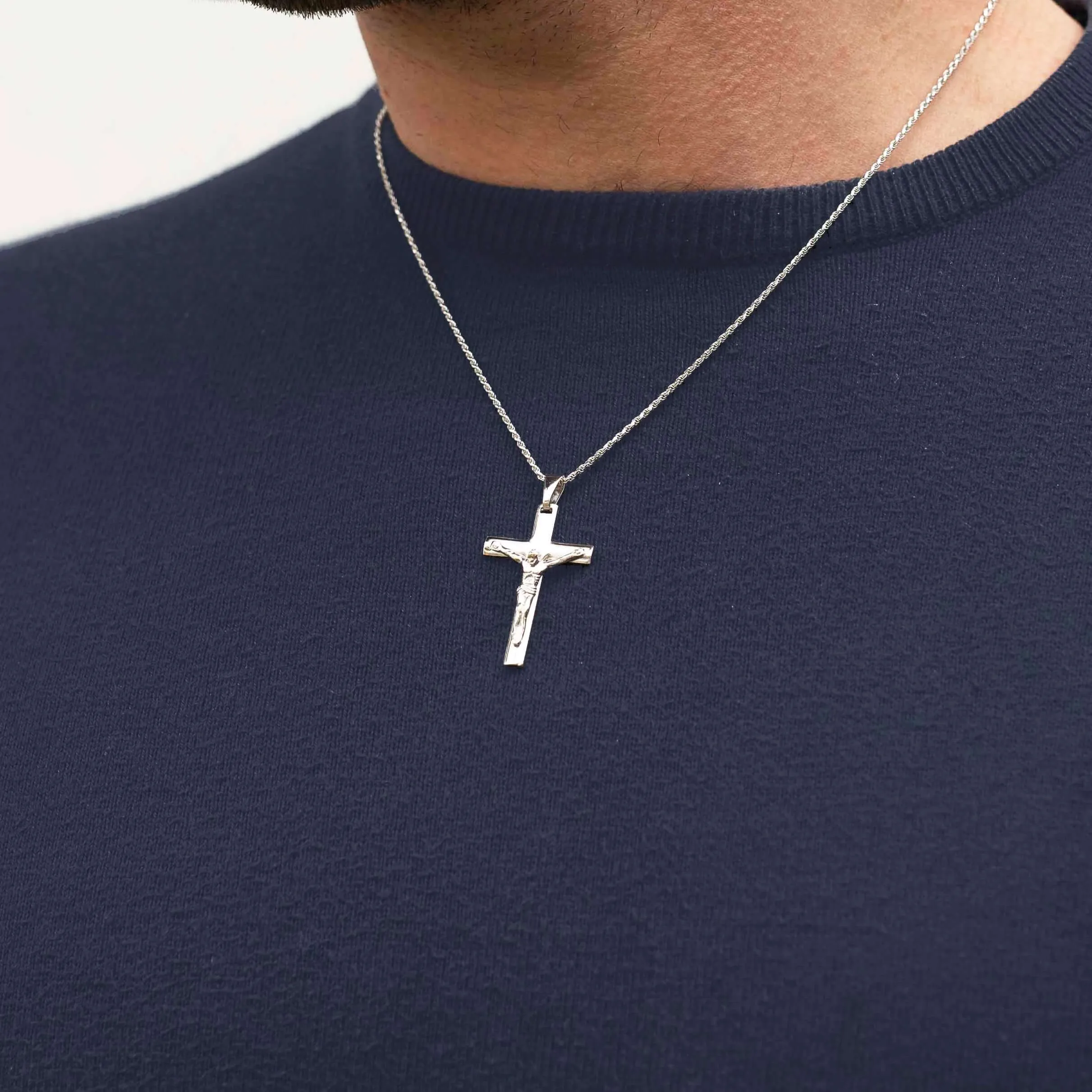 CRUCIFIX PENDANT - SILVER