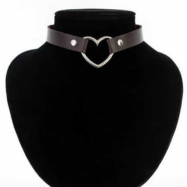 Fashion Punk Gothic Leather Choker Necklace Women Heart Studded Chocker Torques Necklace Jewelry Gifts Collares Mujer 2017 Kolye