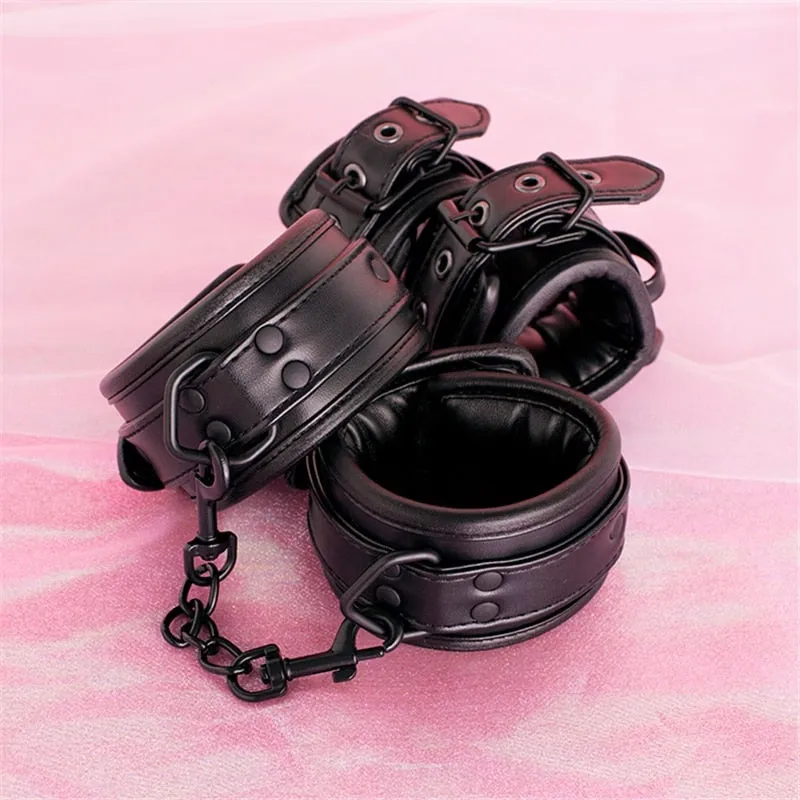 Top Grade Black Leash & Cuff Set