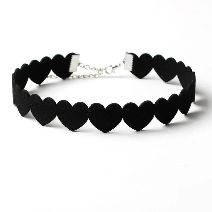 Velvet Heart Choker